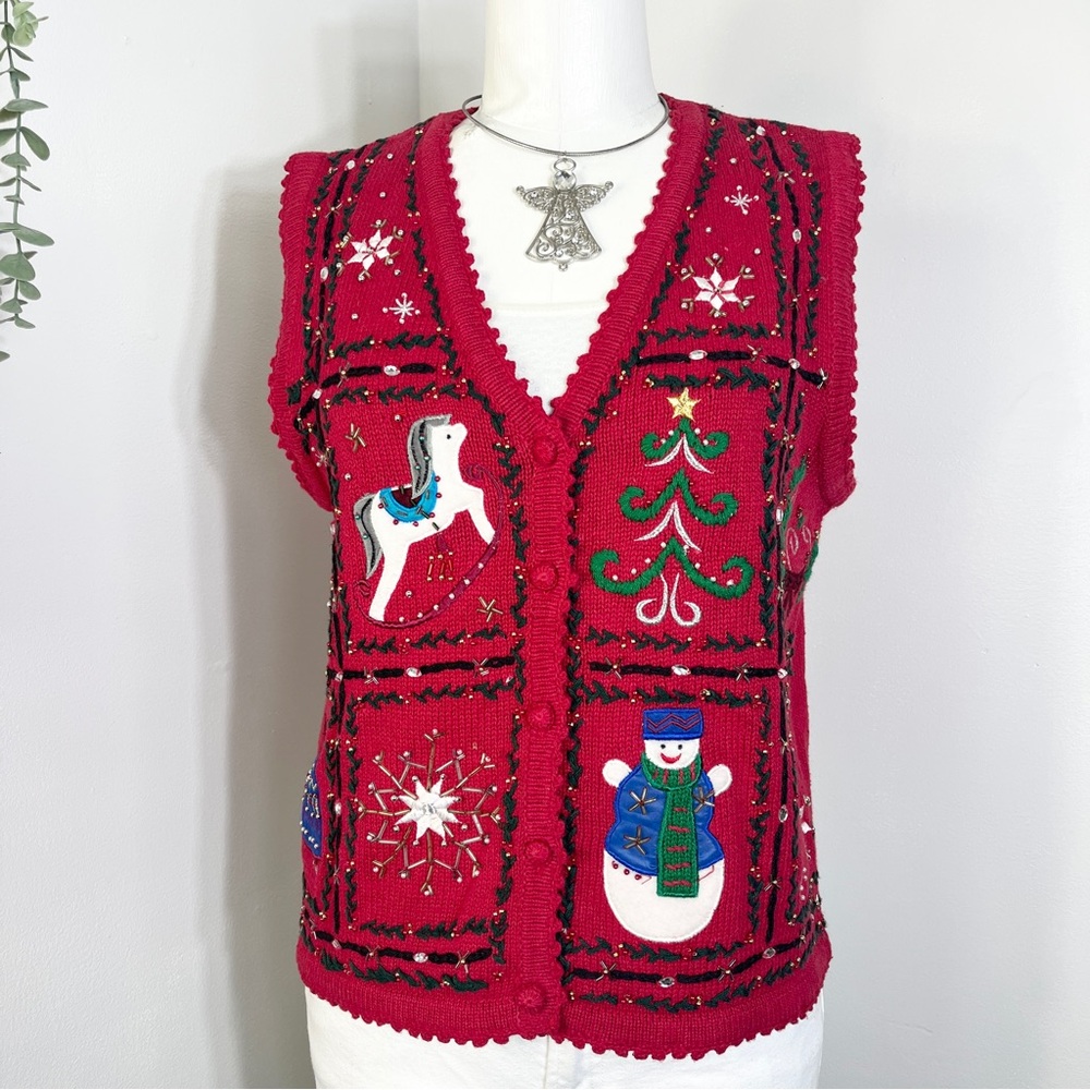 Vintage Designers Originals Red Holiday V-neck Sweater Vest Embroidered Beaded